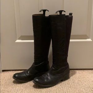 Black Leather Pull-on FRYE boots with Elastic Back